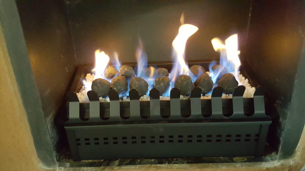 Image of fireplace/12.png
